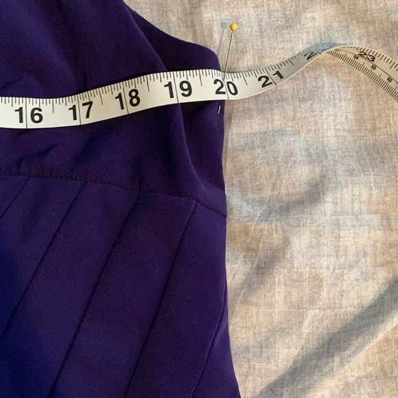 Dress - Picture 4 of 5